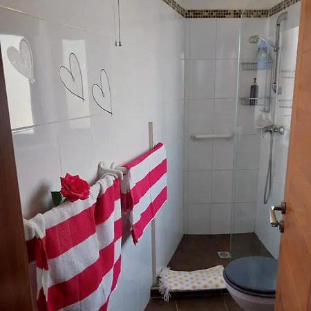 Amazing Gozo Penthouse Sea Views, Hot Tub, Pool, Free Ac Għajnsielem