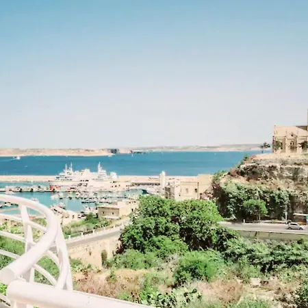 Amazing Gozo Penthouse Sea Views, Hot Tub, Pool, Free Ac דירה Għajnsielem